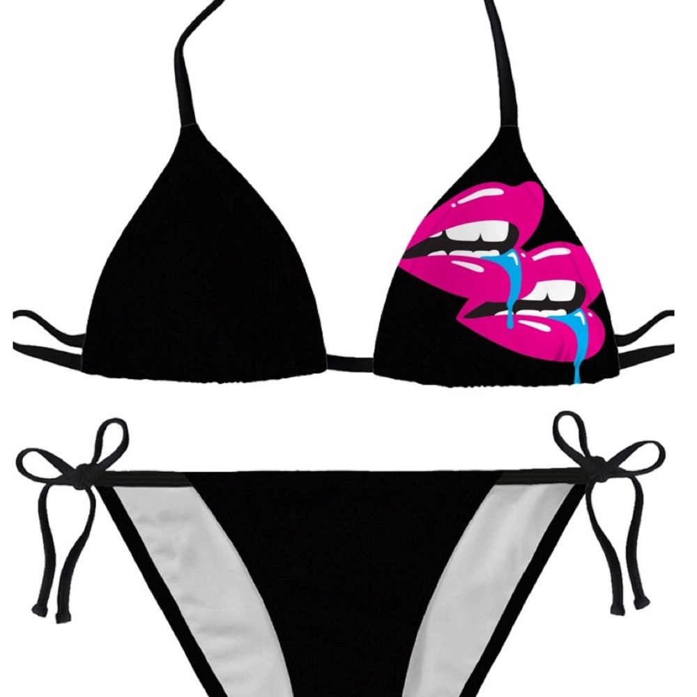 Lips bikini